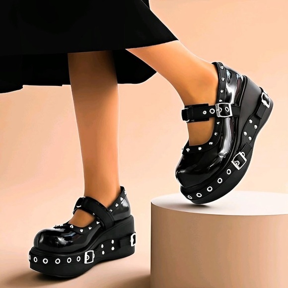 Shoes - Black Platform Mary Jane Shoes